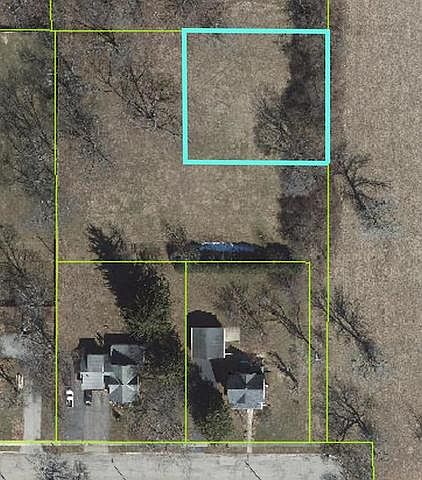 2nd image of 710 1/2 Dewey St Lot 1 & 2