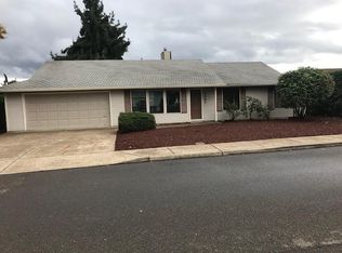1560 N Locust St, Canby, OR 97013