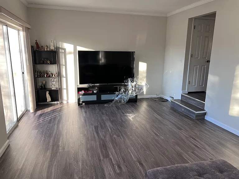 38 Gaslight Ln — Photo 8