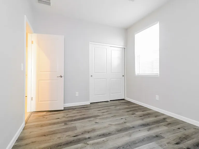 10425 W Pima St — Photo 14