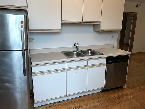 3rd image of 4927-33 N Kedzie Ave #4929-1W