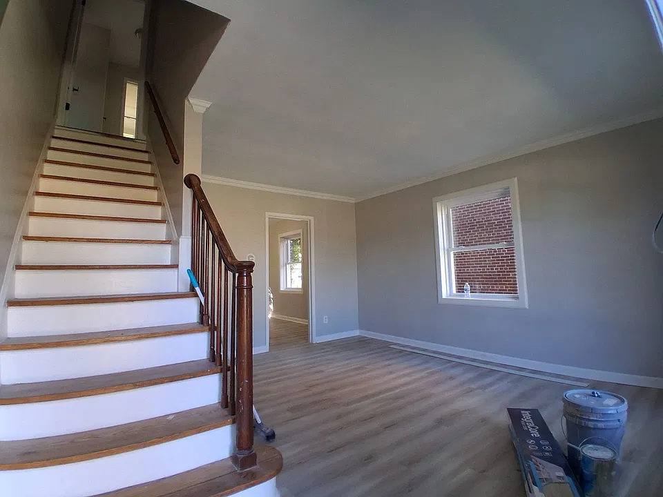 5137 W Keefe Ave