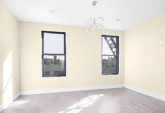 4th image of 160 Wadsworth Ave APT 500