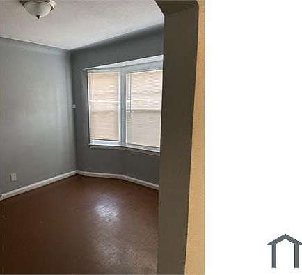 2nd image of 2325 Tyler St
