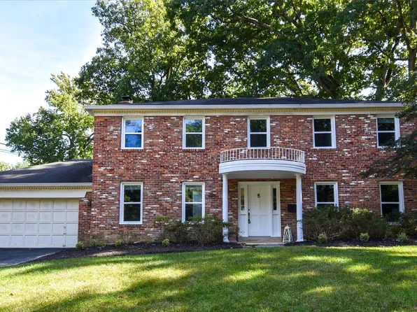7111 Cheshire Ct, Alexandria, VA 22307