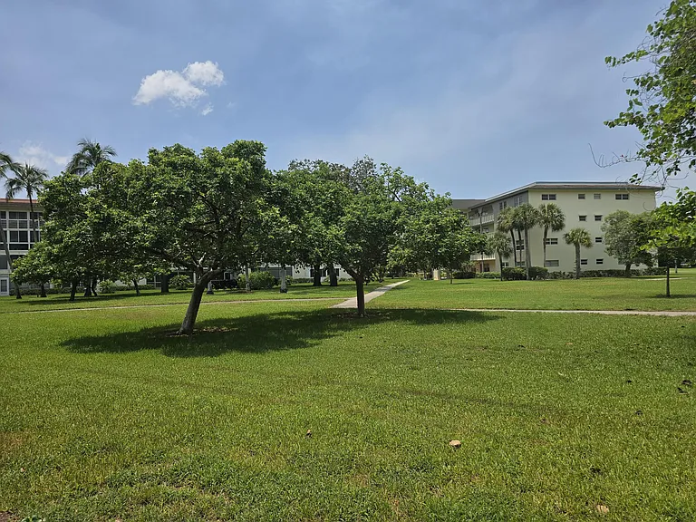 2803 Victoria Way #B1 — Photo 18