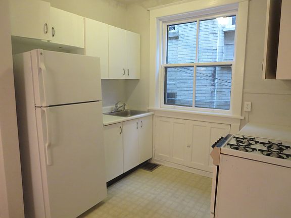 5th image of 1224 Tamm Ave