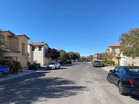 4th image of 10935 Scotch Rose St