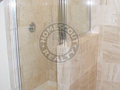 5th image of 1044 W Waveland Ave #1