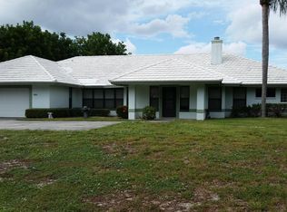 4276 SE Rainbows End, Stuart, FL 34997