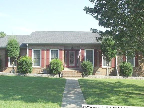 3rd image of 204 Jeffrey Dr