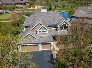 7 Pebble Beach Ct, Lake In The Hills, IL 60156
