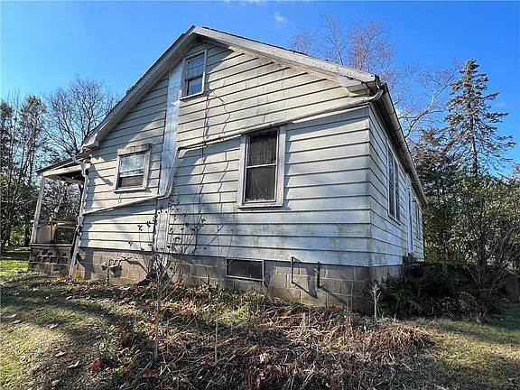 4th image of 2834 Charlotte Ave