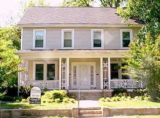 127 Woodburn Rd, Raleigh, NC 27605