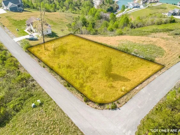 Pinnacle Ln, Lafollette, TN 37766