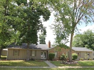 10825 Spring Oak Rd, Fort Wayne, IN 46845