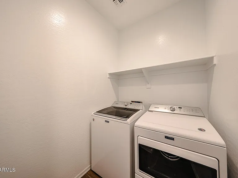 2306 E Branham Ln — Photo 17