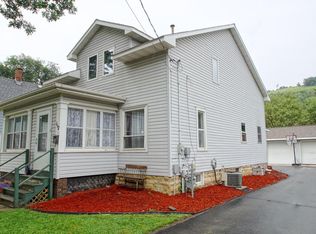 112 E 5th St, Red Wing, MN 55066