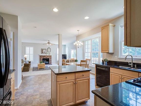 Kitchen to Family Room