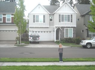 1042 SE Westerland St, Hillsboro, OR 97123