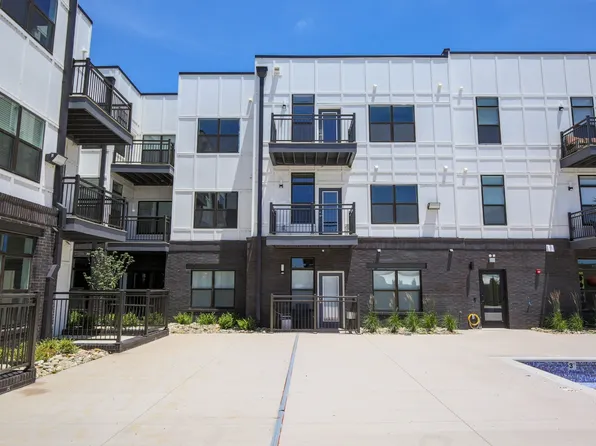 1638 54th Ave N #302, Nashville, TN 37209