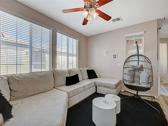 5th image of 3945 Palm Beach St APT 202