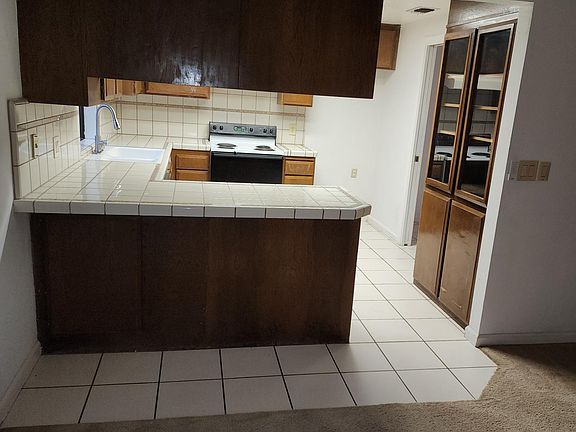 2nd image of 5636 Cypress Point Dr