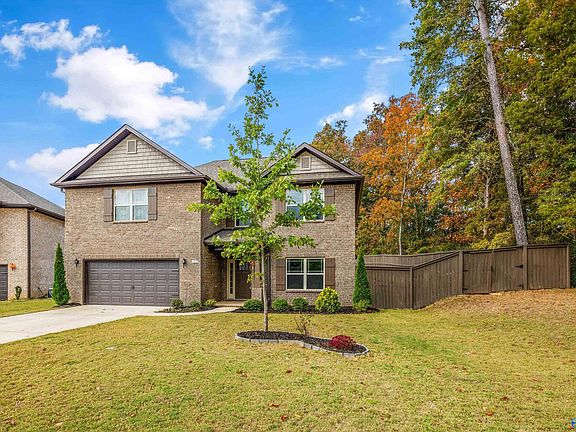 2nd image of 127 Edmund Cir