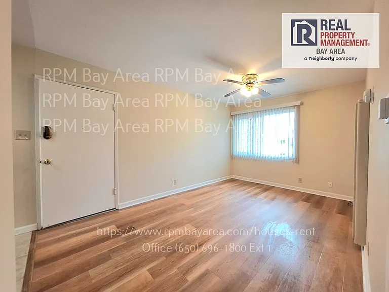 2030 Clarmar Way — Photo 3
