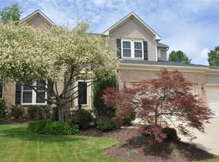 35312 Saddle Creek Dr, Avon, OH 44011