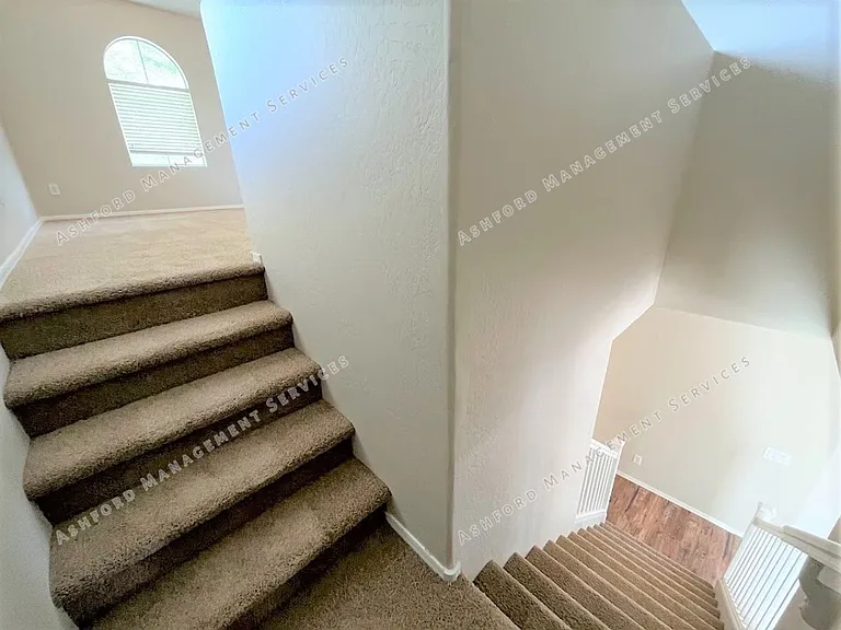 2417 S 90th Gln — Photo 17