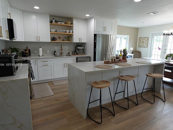 4th image of 14028 SW 149th Ln
