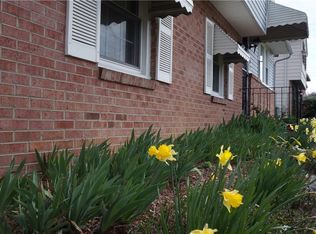 1105 W Booker Cir, Petersburg, VA 23803