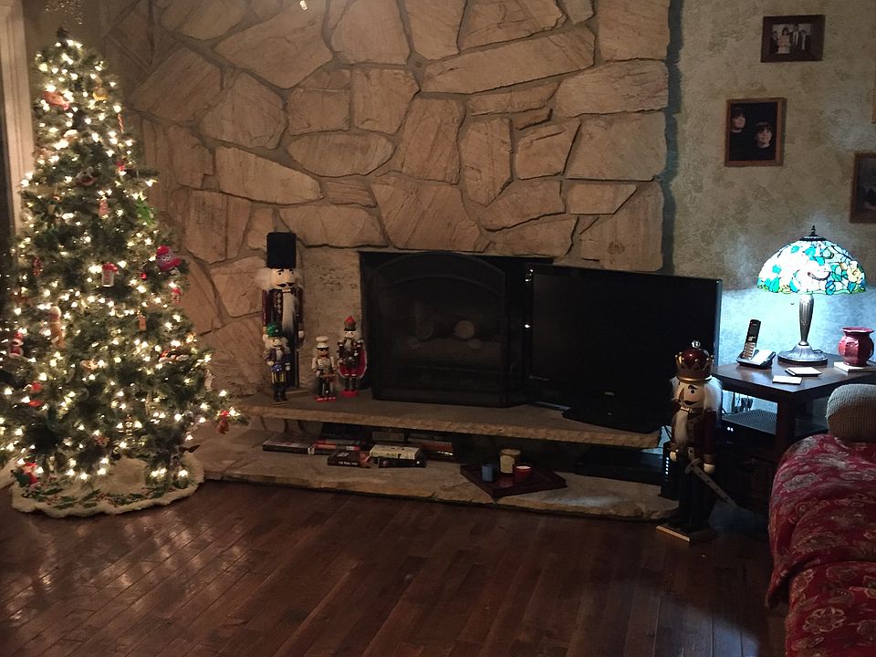 2nd image of 2396 E Cavalier Dr