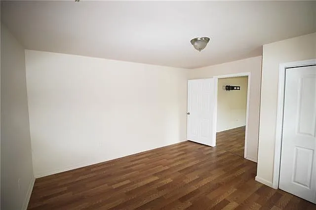1403 Socrates St — Photo 6