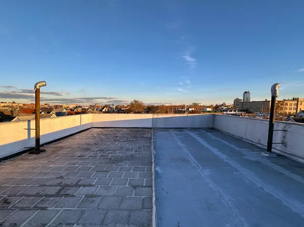 69 Bay 20th Street image 6 of 23