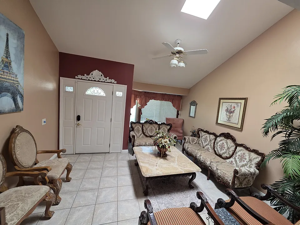 3154 Valaria Dr