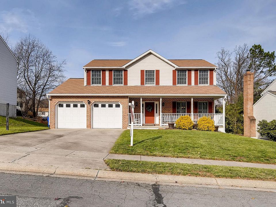 1st image of 2211 Kempton Park Cir