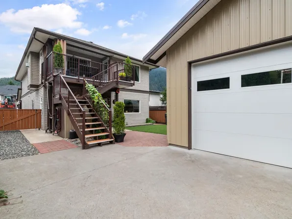 66022 Park Ave, Hope, BC V0X 1L1