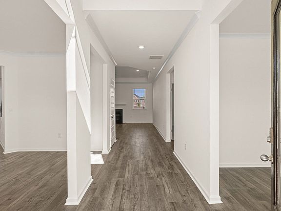 2nd image of 3038 Champions Way