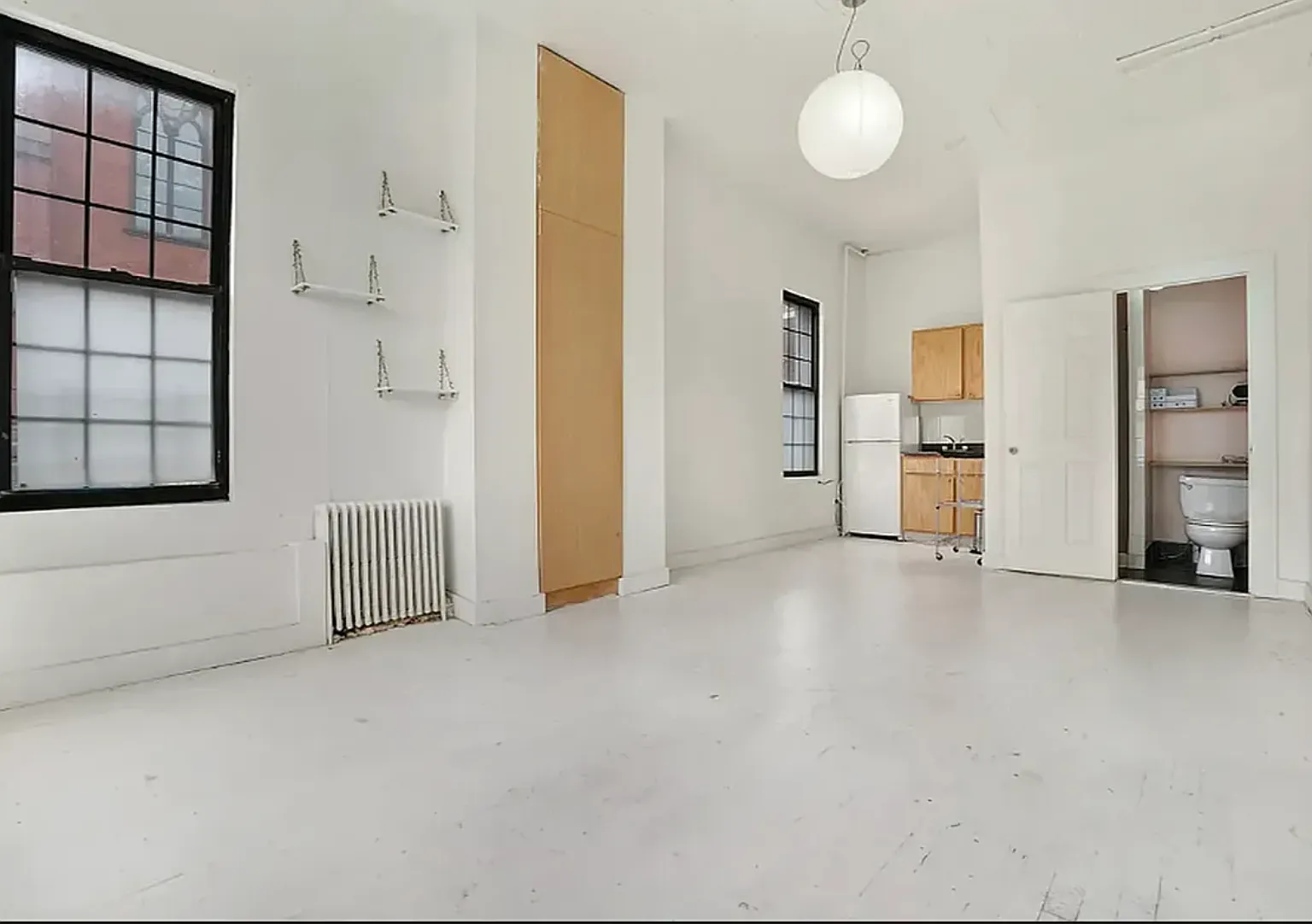 290 Devoe Street — Photo 2