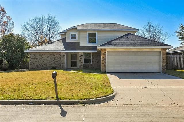 1st image of 2413 Slaton Dr