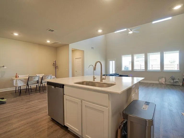 16716 Casa Anna Dr — Photo 11
