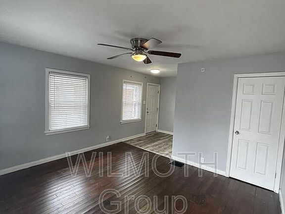 3rd image of 615 N Tibbs Ave