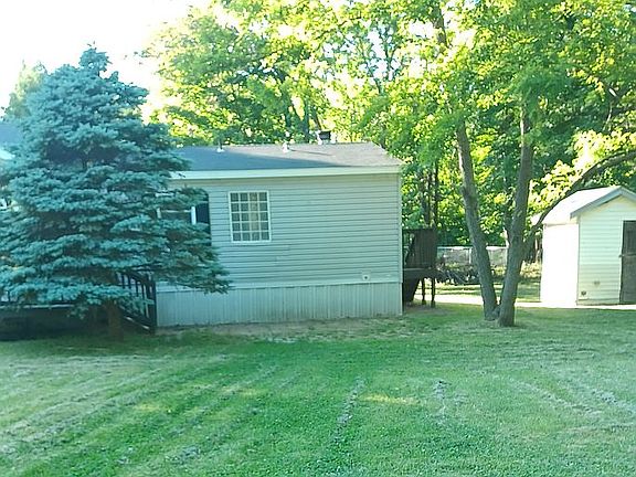 4th image of 175 Port Ben Rd