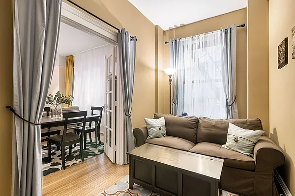 Rented by Compass | media 5