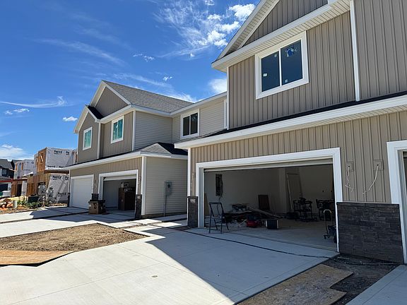2nd image of 247 Bristlecone Dr