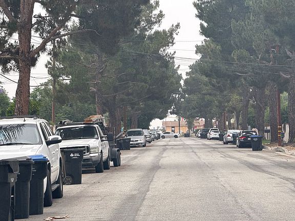 5th image of 247 S Covina Blvd