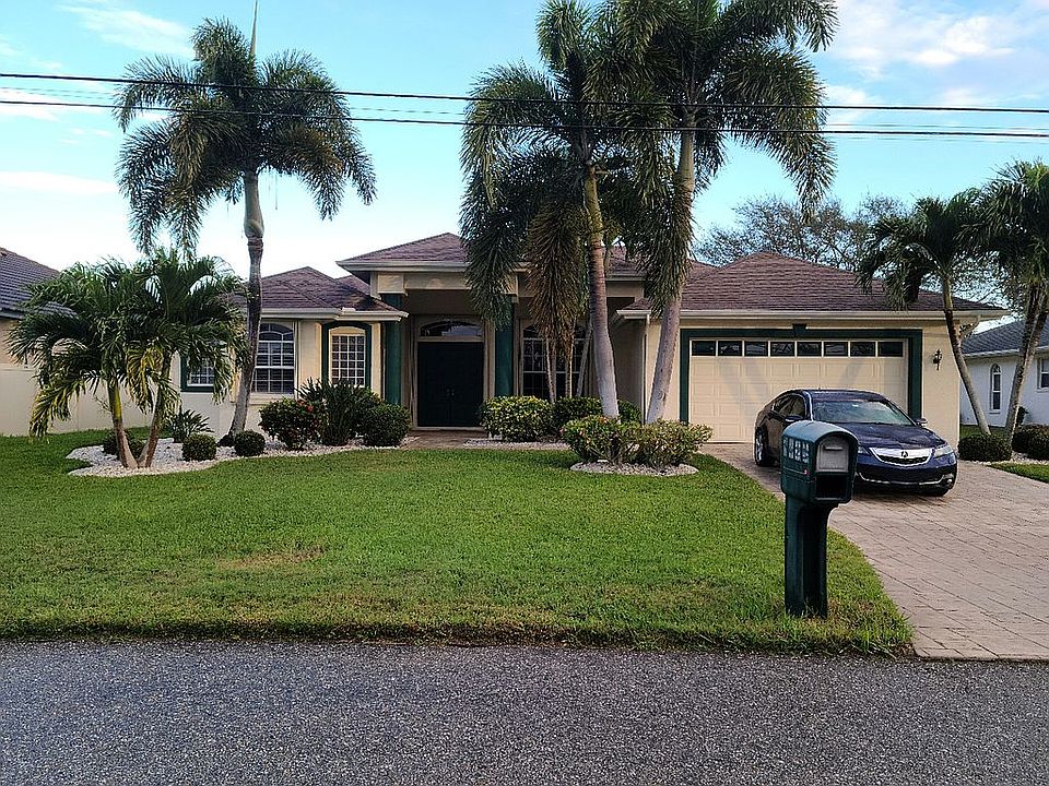 1st image of 1203 SE 17th St