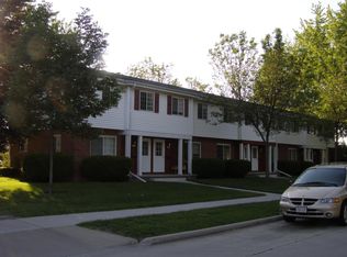 1001 Moreland St, Oshkosh, WI 54902